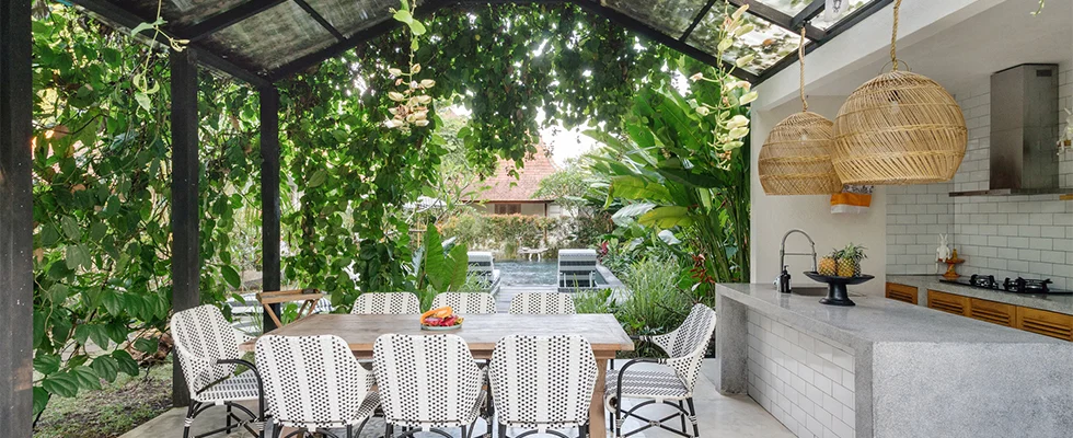 How to Style Your Outdoor Space
